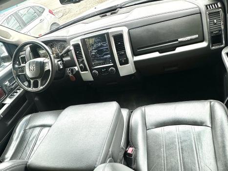 RAM 2500 6.7 I6 24V SLT CABINE DUPLA TURBO DIESEL LARAMIE 4X4 AUTOM�TICO, Foto 17