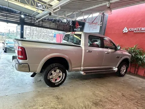RAM 2500 6.7 I6 24V SLT CABINE DUPLA TURBO DIESEL LARAMIE 4X4 AUTOM�TICO, Foto 20