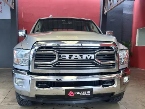 RAM 2500 6.7 I6 24V SLT CABINE DUPLA TURBO DIESEL LARAMIE 4X4 AUTOM�TICO, Foto 24