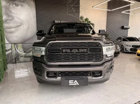 RAM 2500 6.7 I6 24V SLT CABINE DUPLA TURBO DIESEL LARAMIE 4X4 AUTOM�TICO, Foto 3