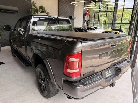 RAM 2500 6.7 I6 24V SLT CABINE DUPLA TURBO DIESEL LARAMIE 4X4 AUTOM�TICO, Foto 7
