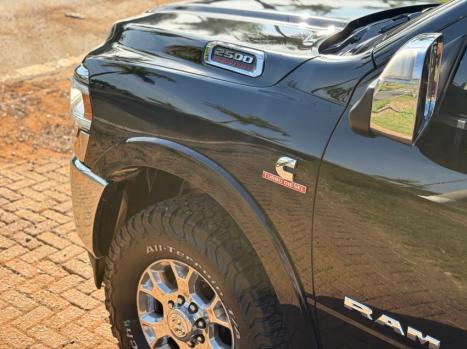 RAM 2500 6.7 I6 24V SLT CABINE DUPLA TURBO DIESEL LARAMIE 4X4 AUTOM�TICO, Foto 5