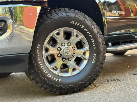 RAM 2500 6.7 I6 24V SLT CABINE DUPLA TURBO DIESEL LARAMIE 4X4 AUTOM�TICO, Foto 12