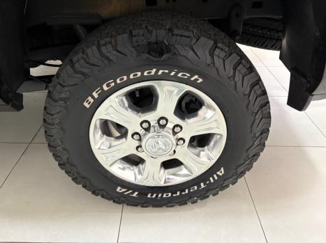 RAM 2500 6.7 I6 24V SLT CABINE DUPLA TURBO DIESEL LARAMIE 4X4 AUTOM�TICO, Foto 8