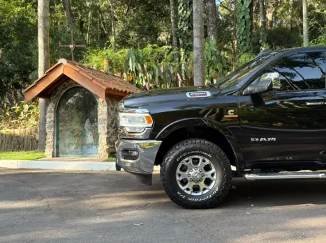 RAM 2500 6.7 I6 24V SLT CABINE DUPLA TURBO DIESEL LARAMIE 4X4 AUTOMÁTICO, Foto 5