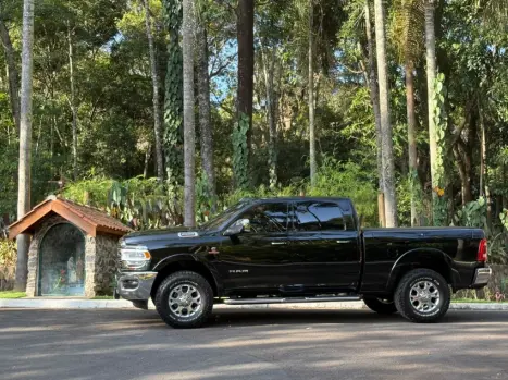 RAM 2500 6.7 I6 24V SLT CABINE DUPLA TURBO DIESEL LARAMIE 4X4 AUTOMÁTICO, Foto 6
