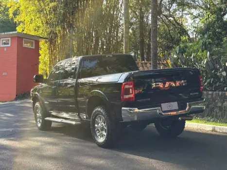 RAM 2500 6.7 I6 24V SLT CABINE DUPLA TURBO DIESEL LARAMIE 4X4 AUTOMÁTICO, Foto 11