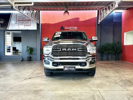 RAM 3500 6.7 I6 LARAMIE CABINE DUPLA TURBO DIESEL AUTOMÁTICO, Foto 3 RAM 3500 6.7 I6 LARAMIE CABINE DUPLA TURBO DIESEL AUTOMÁTICO, Foto 3