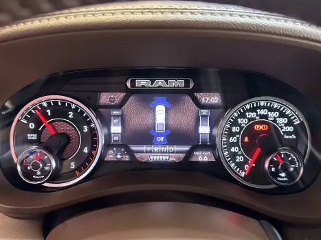 RAM 3500 6.7 I6 LARAMIE CABINE DUPLA TURBO DIESEL AUTOMÁTICO, Foto 8 RAM 3500 6.7 I6 LARAMIE CABINE DUPLA TURBO DIESEL AUTOMÁTICO, Foto 8