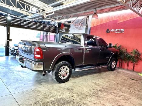 RAM 3500 6.7 I6 LARAMIE CABINE DUPLA TURBO DIESEL AUTOMÁTICO, Foto 22 RAM 3500 6.7 I6 LARAMIE CABINE DUPLA TURBO DIESEL AUTOMÁTICO, Foto 22