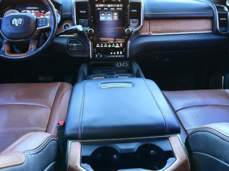 RAM 3500 6.7 I6 LIMITED LONG HORN CABINE DUPLA 4X4 TURBO DIESEL AUTOM�TICO, Foto 10