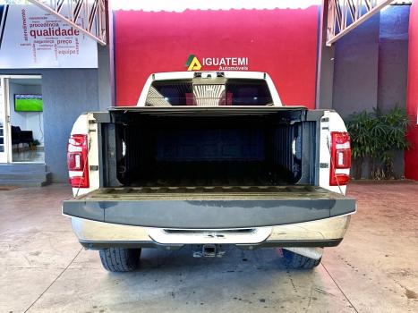 RAM 3500 6.7 I6 LIMITED LONG HORN CABINE DUPLA 4X4 TURBO DIESEL AUTOM�TICO, Foto 14