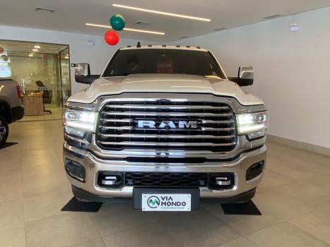 RAM 3500 6.7 I6 LIMITED LONG HORN CABINE DUPLA 4X4 TURBO DIESEL AUTOM�TICO, Foto 2