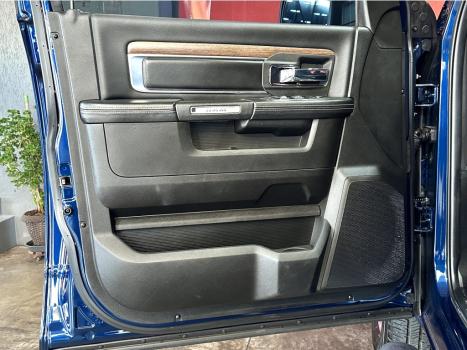 RAM Classic 5.7 V8 32V 4P HEMI LARAMIE AUTOMTICO, Foto 9