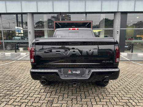 RAM Classic 5.7 V8 32V 4P HEMI LARAMIE NIGHT EDITION AUTOMÁTICO, Foto 6