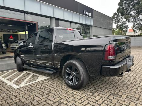 RAM Classic 5.7 V8 32V 4P HEMI LARAMIE NIGHT EDITION AUTOMÁTICO, Foto 7