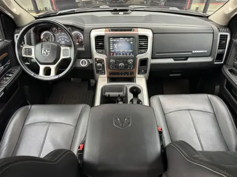 RAM Classic 5.7 V8 32V 4P HEMI LARAMIE NIGHT EDITION AUTOMÁTICO, Foto 16