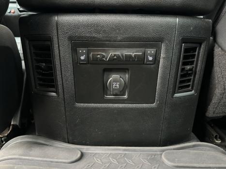RAM Classic 5.7 V8 32V 4P HEMI LARAMIE NIGHT EDITION AUTOMÁTICO, Foto 20
