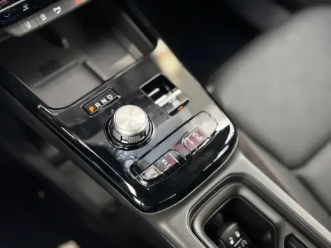 RAM Rampage 2.0 4P HURRICANE 4 TURBO R/T 4X4 AUTOM�TICO, Foto 18