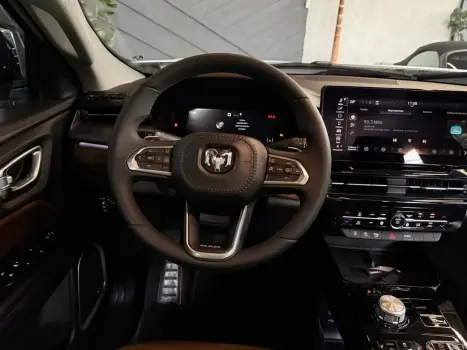 RAM Rampage 2.0 4P HURRICANE 4 TURBO LARAMIE 4X4 AUTOM�TICO, Foto 15