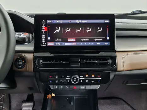 RAM Rampage 2.0 4P HURRICANE 4 TURBO LARAMIE 4X4 AUTOM�TICO, Foto 19