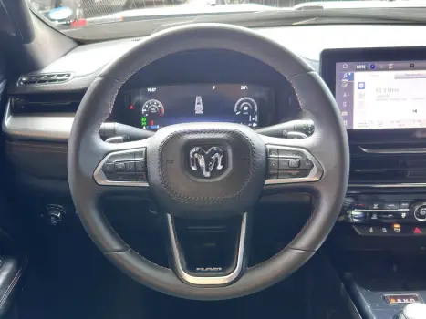 RAM Rampage 2.0 4P HURRICANE 4 TURBO R/T 4X4 AUTOM�TICO, Foto 14