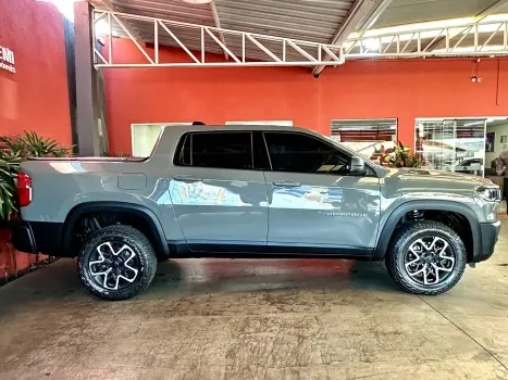 RAM Rampage 2.0 4P HURRICANE 4 TURBO REBEL 4X4 AUTOM�TICO, Foto 5