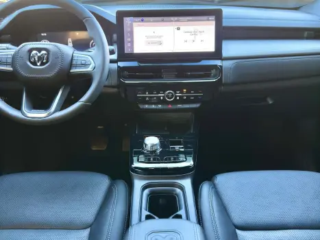 RAM Rampage 2.0 4P HURRICANE 4 TURBO REBEL 4X4 AUTOM�TICO, Foto 14