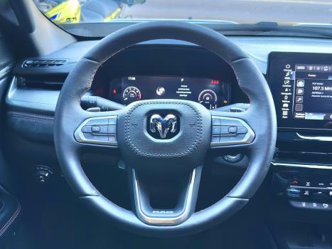 RAM Rampage 2.0 4P HURRICANE 4 TURBO R/T 4X4 AUTOM�TICO, Foto 2