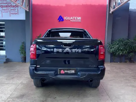 RAM Rampage 2.0 4P HURRICANE 4 TURBO R/T 4X4 AUTOM�TICO, Foto 11