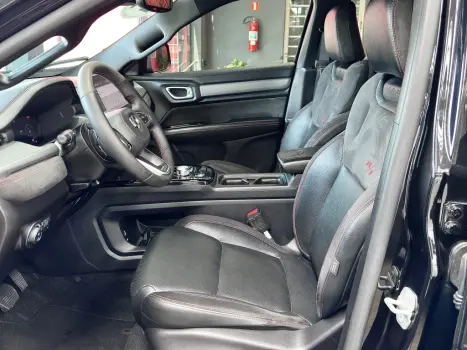 RAM Rampage 2.0 4P HURRICANE 4 TURBO R/T 4X4 AUTOM�TICO, Foto 18