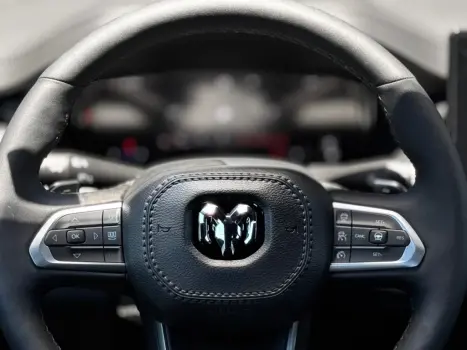 RAM Rampage 2.2 4P REBEL TURBO DIESEL 4X4 AUTOM�TICO, Foto 15