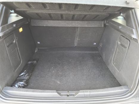 RENAULT Captur 1.3 16V 4P FLEX TCE INTENSE TURBO X-TRONIC AUTOM�TICO CVT, Foto 15