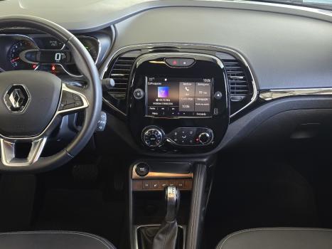 RENAULT Captur 1.3 16V 4P FLEX TCE ICONIC TURBO X-TRONIC AUTOM�TICO CVT, Foto 8
