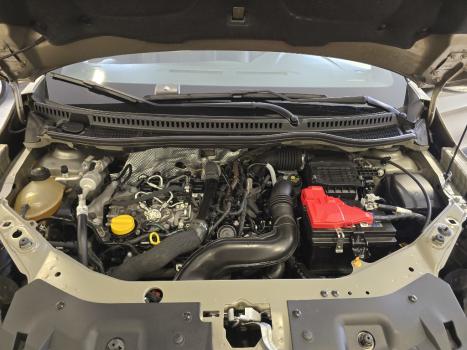 RENAULT Captur 1.3 16V 4P FLEX TCE INTENSE TURBO X-TRONIC AUTOM�TICO CVT, Foto 19