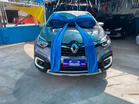 RENAULT Captur 1.3 16V 4P FLEX TCE ICONIC TURBO X-TRONIC AUTOM�TICO CVT, Foto 2