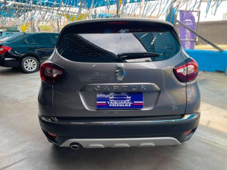 RENAULT Captur 1.3 16V 4P FLEX TCE ICONIC TURBO X-TRONIC AUTOM�TICO CVT, Foto 5