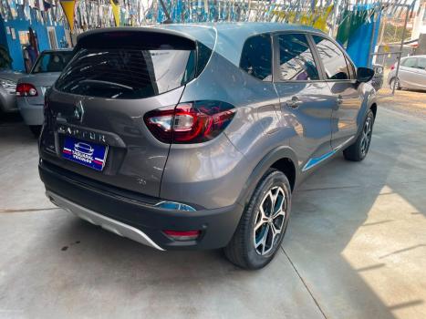 RENAULT Captur 1.3 16V 4P FLEX TCE ICONIC TURBO X-TRONIC AUTOM�TICO CVT, Foto 6