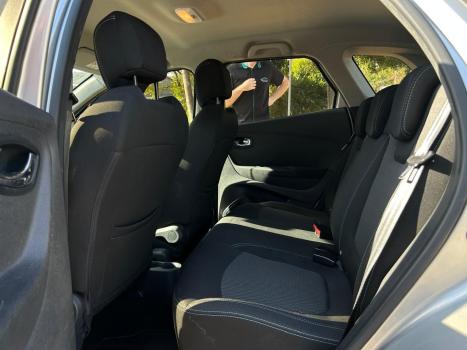 RENAULT Captur 1.6 16V 4P FLEX SCE LIFE X-TRONIC CVT, Foto 11 RENAULT Captur 1.6 16V 4P FLEX SCE LIFE X-TRONIC CVT, Foto 11