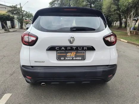 RENAULT Captur 1.6 16V 4P FLEX SCE LIFE X-TRONIC CVT, Foto 7 RENAULT Captur 1.6 16V 4P FLEX SCE LIFE X-TRONIC CVT, Foto 7