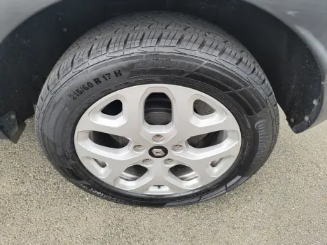 RENAULT Captur 1.6 16V 4P FLEX SCE LIFE X-TRONIC CVT, Foto 12 RENAULT Captur 1.6 16V 4P FLEX SCE LIFE X-TRONIC CVT, Foto 12