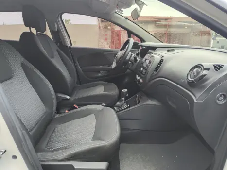 RENAULT Captur 1.6 16V 4P FLEX SCE LIFE X-TRONIC CVT, Foto 13 RENAULT Captur 1.6 16V 4P FLEX SCE LIFE X-TRONIC CVT, Foto 13