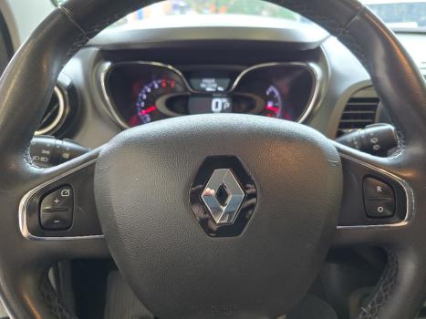RENAULT Captur 1.6 16V 4P FLEX SCE LIFE X-TRONIC CVT, Foto 11 RENAULT Captur 1.6 16V 4P FLEX SCE LIFE X-TRONIC CVT, Foto 11