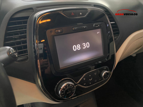 RENAULT Captur 1.6 16V 4P FLEX SCE INTENSE X-TRONIC CVT, Foto 9
