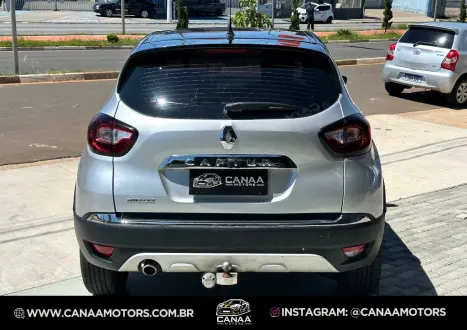 RENAULT Captur 1.6 16V 4P FLEX SCE INTENSE X-TRONIC CVT, Foto 6