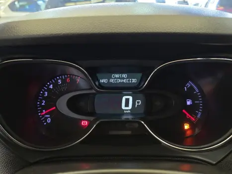 RENAULT Captur 1.6 16V 4P FLEX SCE LIFE X-TRONIC CVT, Foto 12