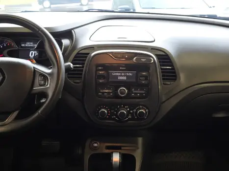 RENAULT Captur 1.6 16V 4P FLEX SCE LIFE X-TRONIC CVT, Foto 8