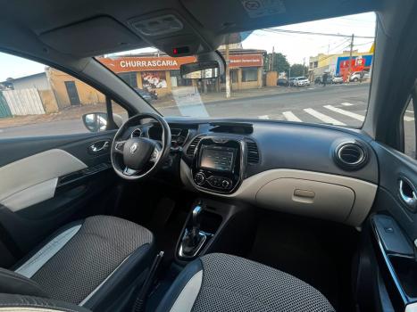 RENAULT Captur 1.6 16V 4P FLEX SCE INTENSE X-TRONIC CVT, Foto 7
