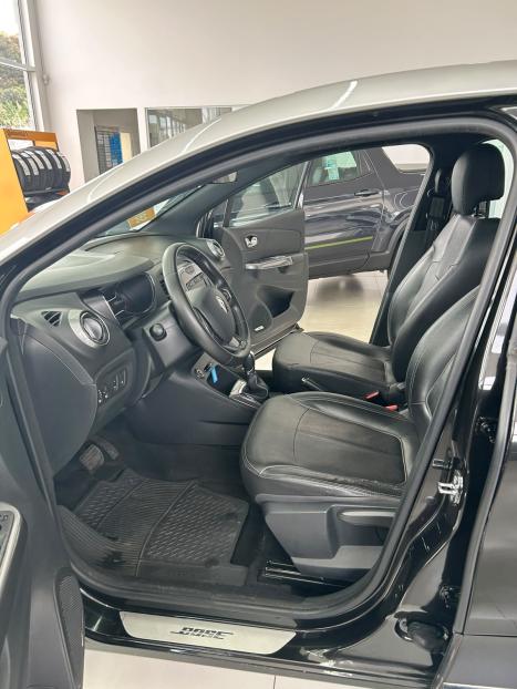 RENAULT Captur 1.6 16V 4P FLEX BOSE AUTOM�TICO, Foto 12