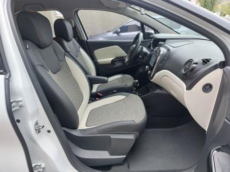 RENAULT Captur 1.6 16V 4P FLEX SCE INTENSE X-TRONIC CVT, Foto 15